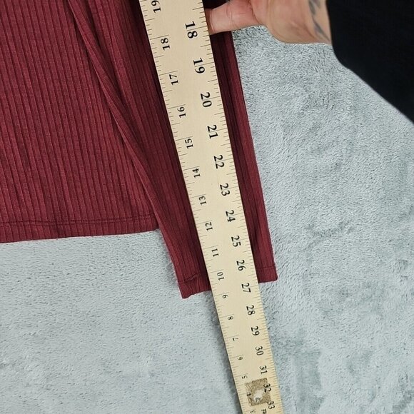 Madewell Top Womens Size M Rouge Turtleneck Ribbed Knit Lightweight Stretch NWT - Picture 7 of 8